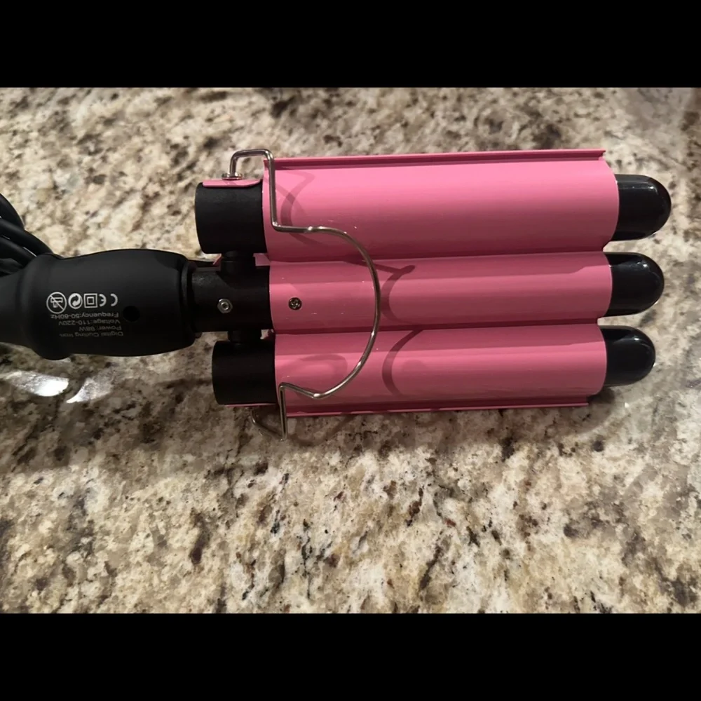 Three Barrel Curling Iron Wand Hair Waver - Picture 2 of 9